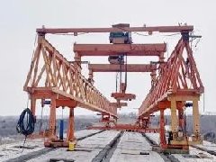 泰象啟陽春！湖北三思科技架橋機安全監(jiān)控系統(tǒng)順利安裝完工